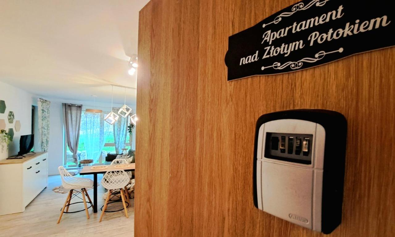 Apartamenty Nad Zlotym Potokiem شكلارسكا بوريبا المظهر الخارجي الصورة